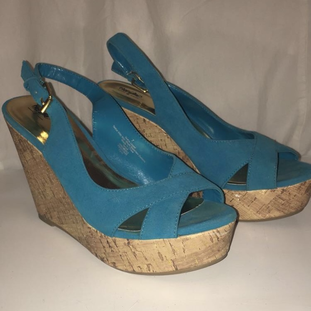 women's sling back wedges!